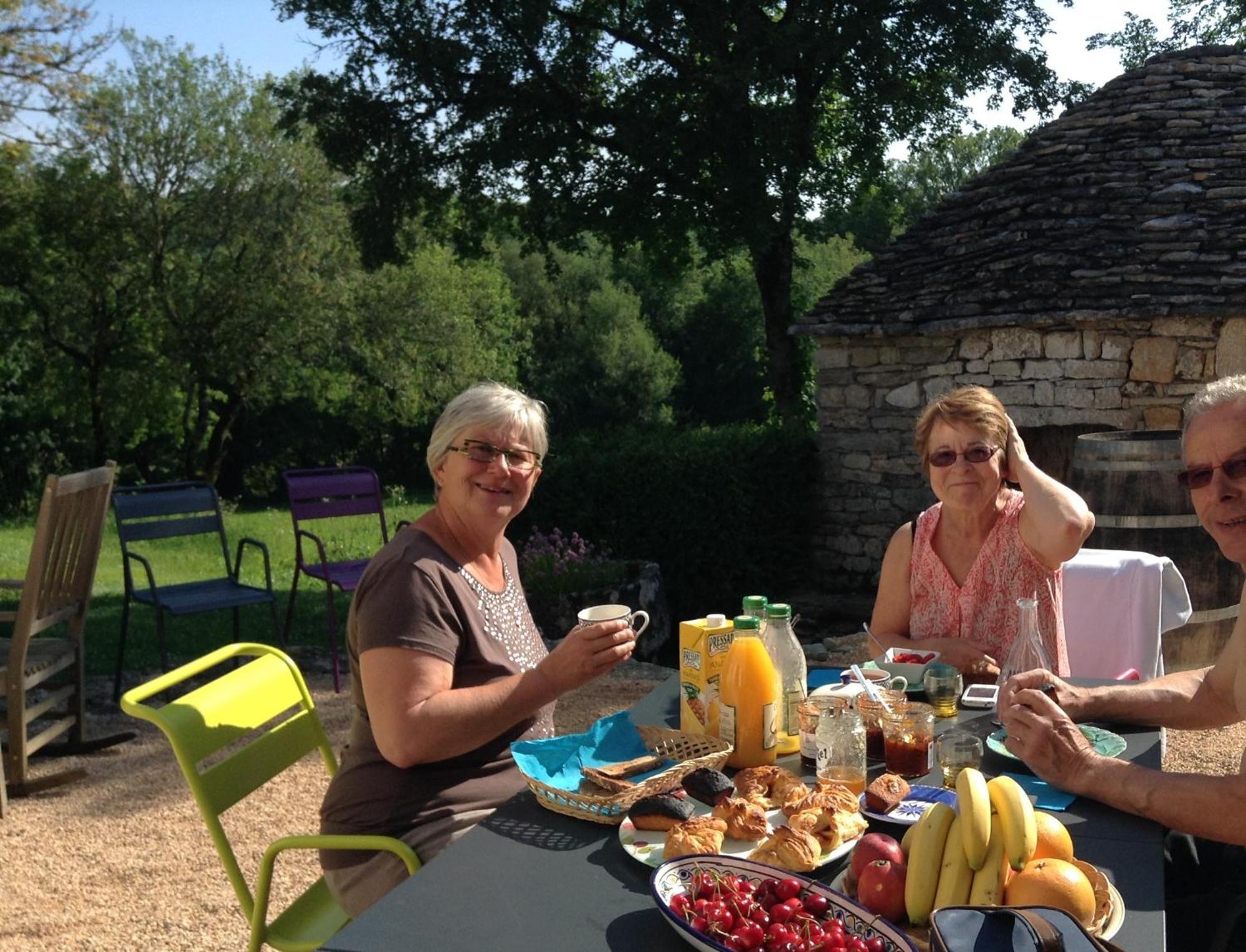 Les Roulottes Du Lot Bed & Breakfast Gramat Eksteriør bilde